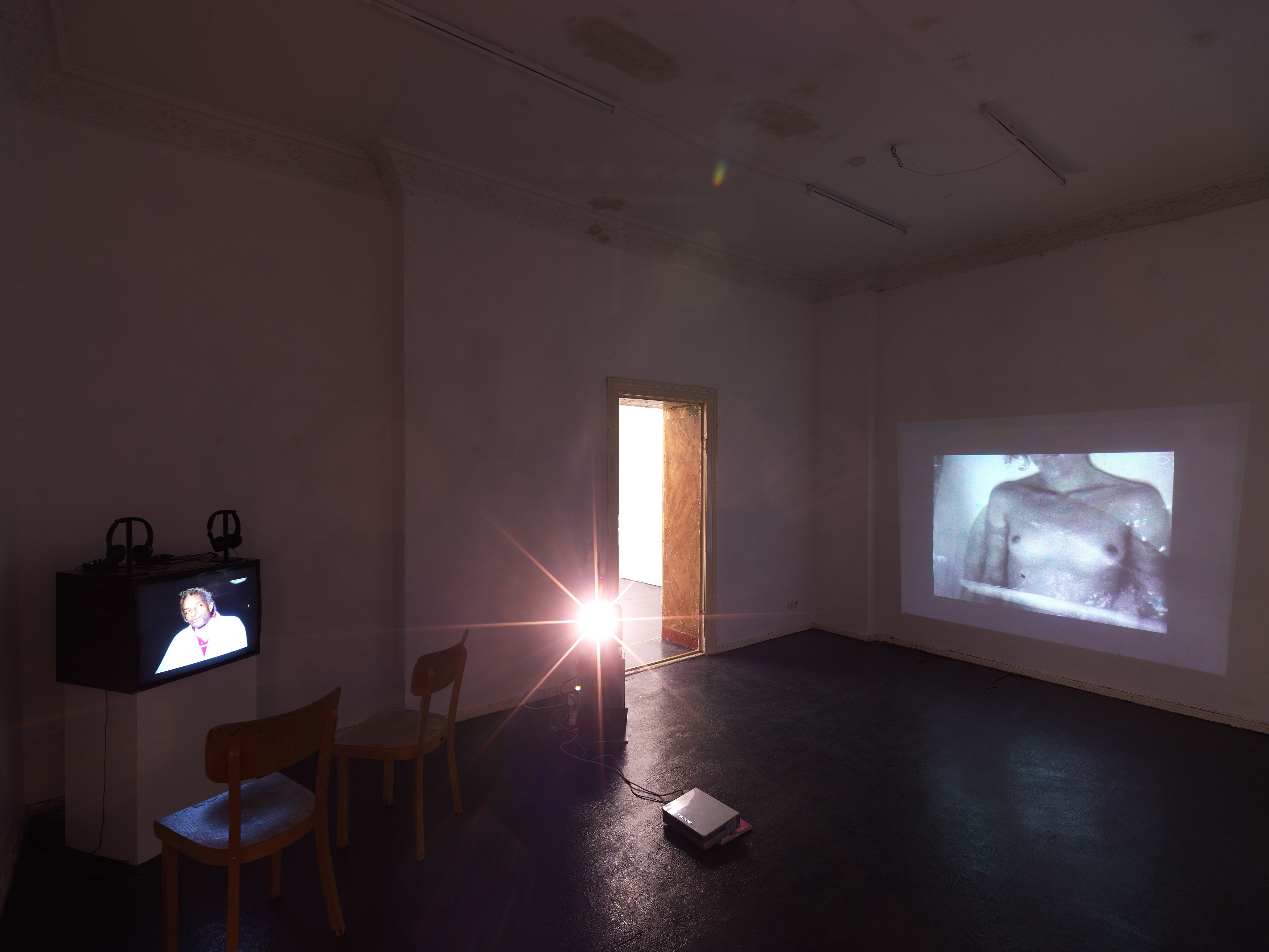 Piero Heliczer, Explicit Aquarium & Heart at Scheusal, photo 37