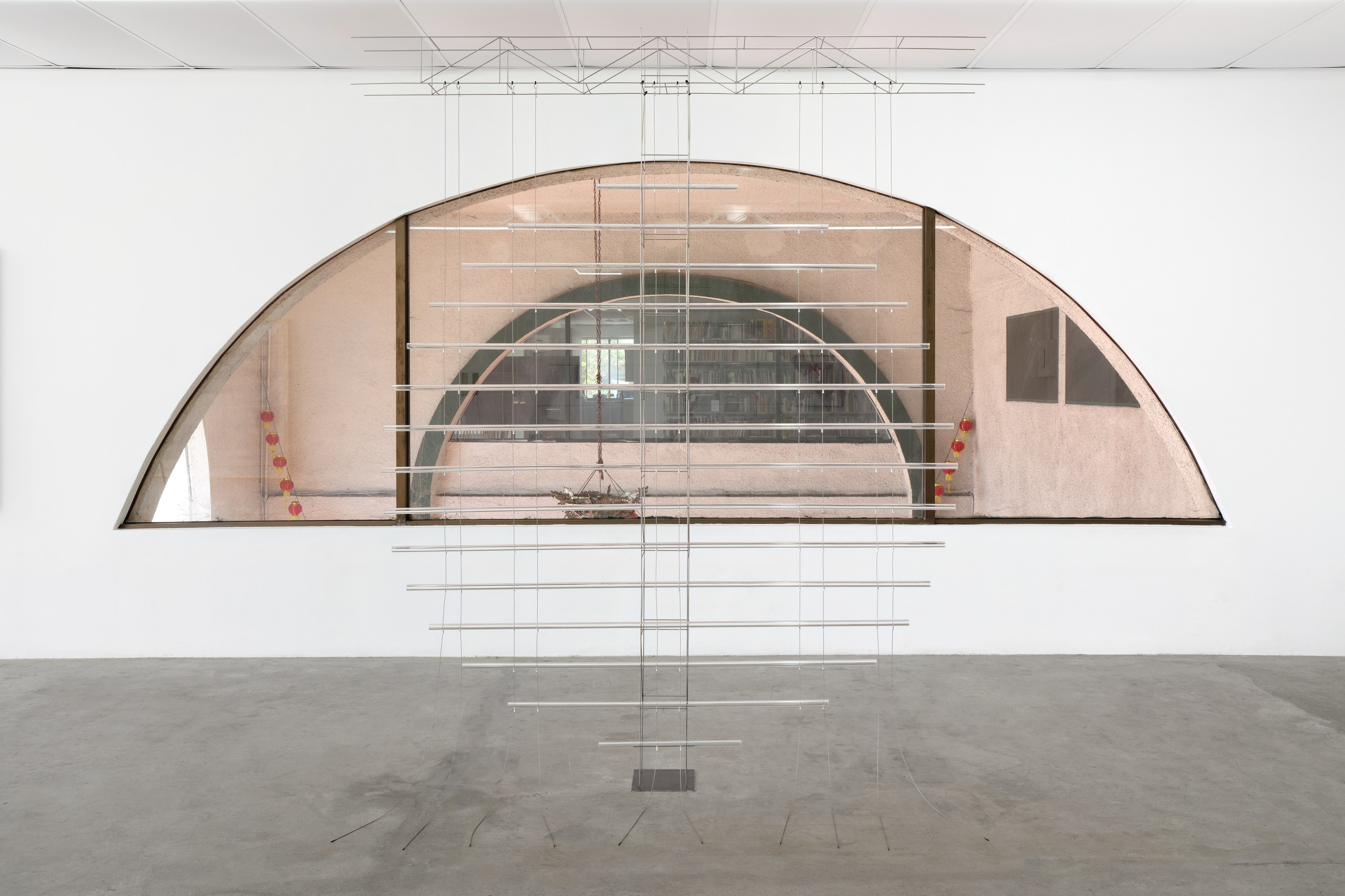 Covey Gong, Monique Mouton, a vista at Bel Ami, photo 12