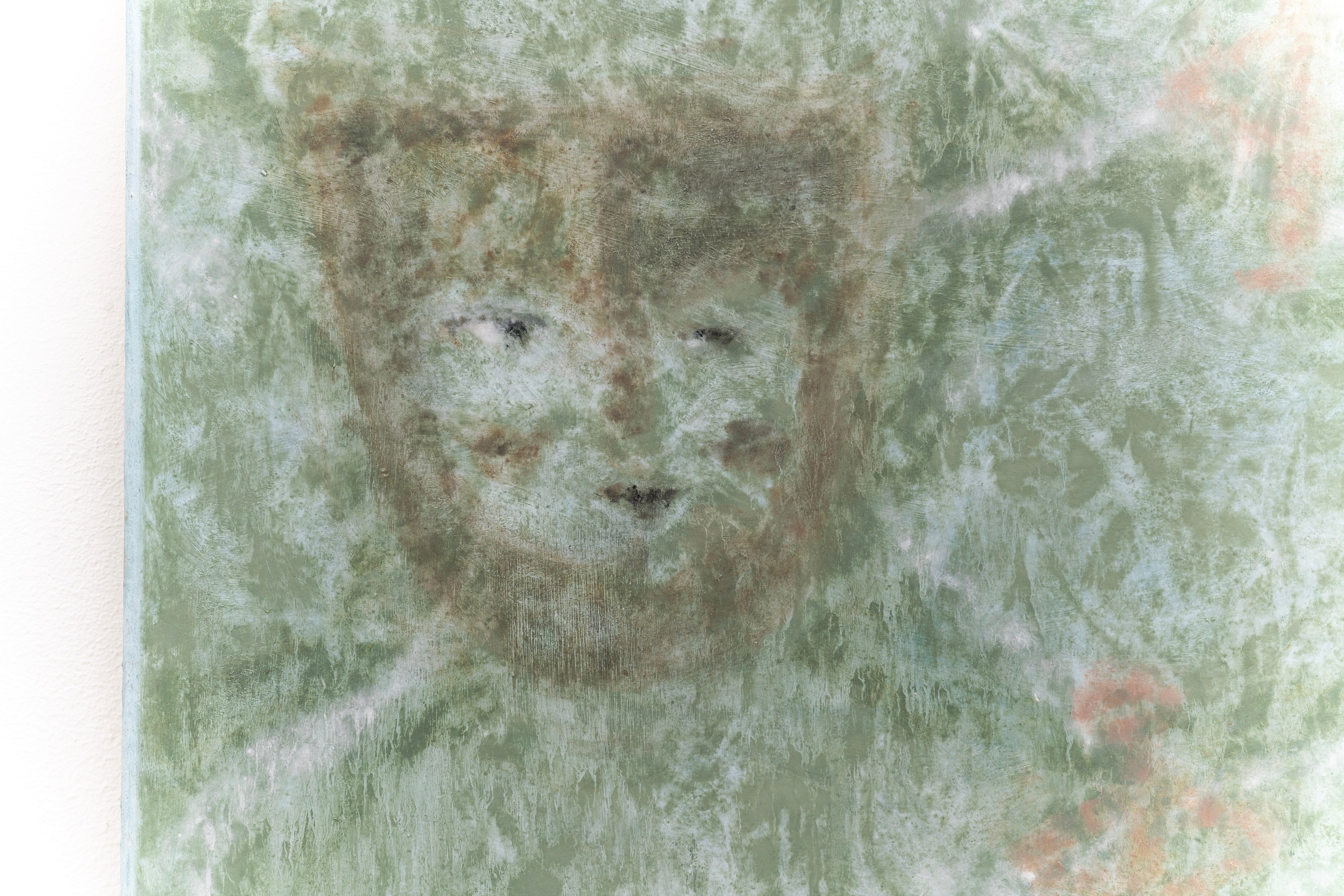 Nadair Asghari, On a Glass Pillow at Gern en Regalia, photo 22