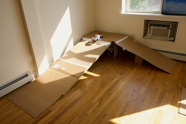 Image 4 of 16