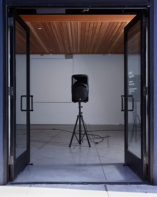 Image 4 of 12