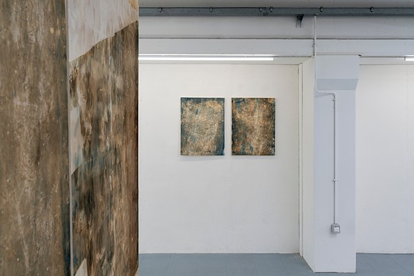Image 4 of 26