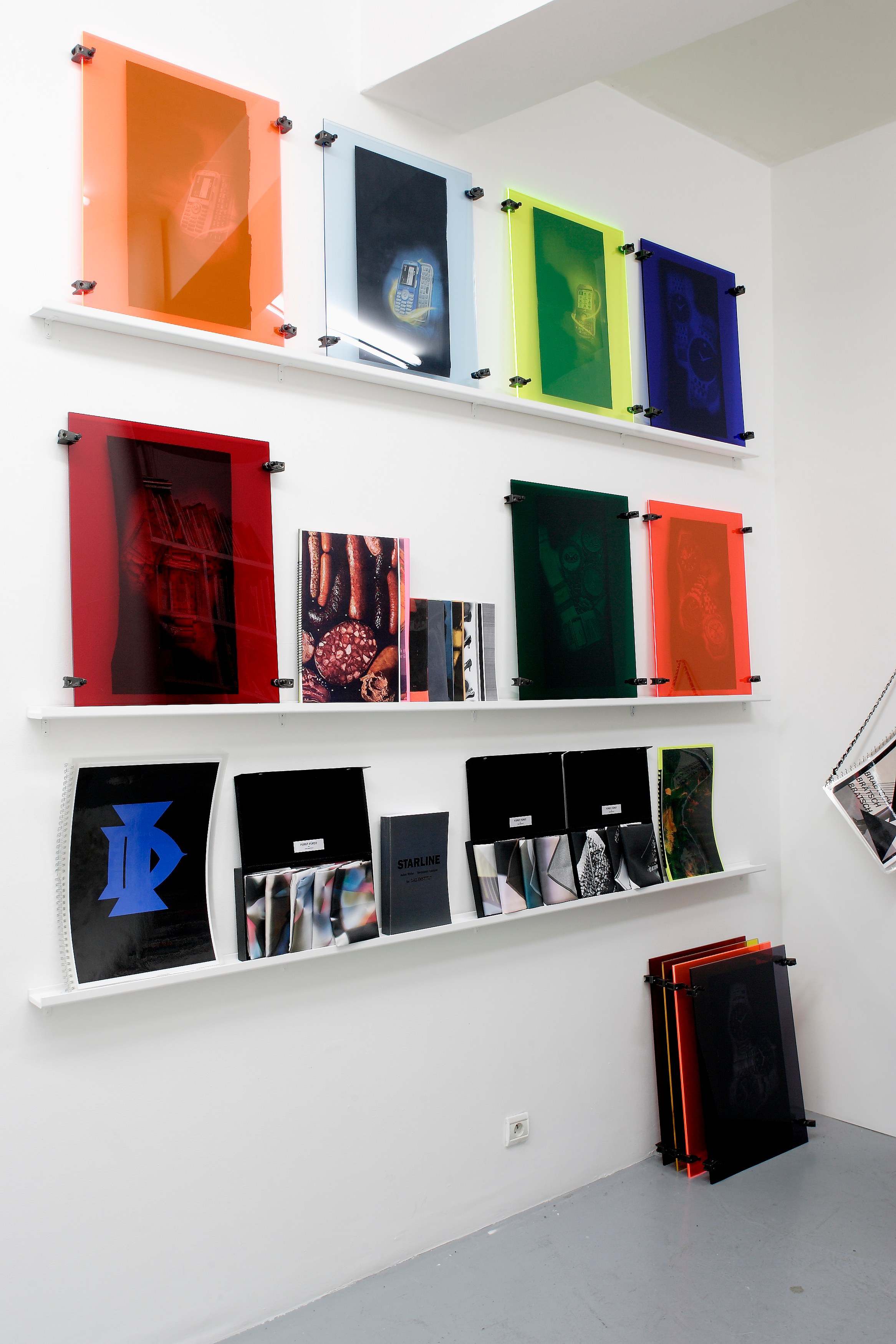 Kerstin Brätsch, BUYBRÄTSCHWÖRST at Galerie Balice Hertling, photo 12