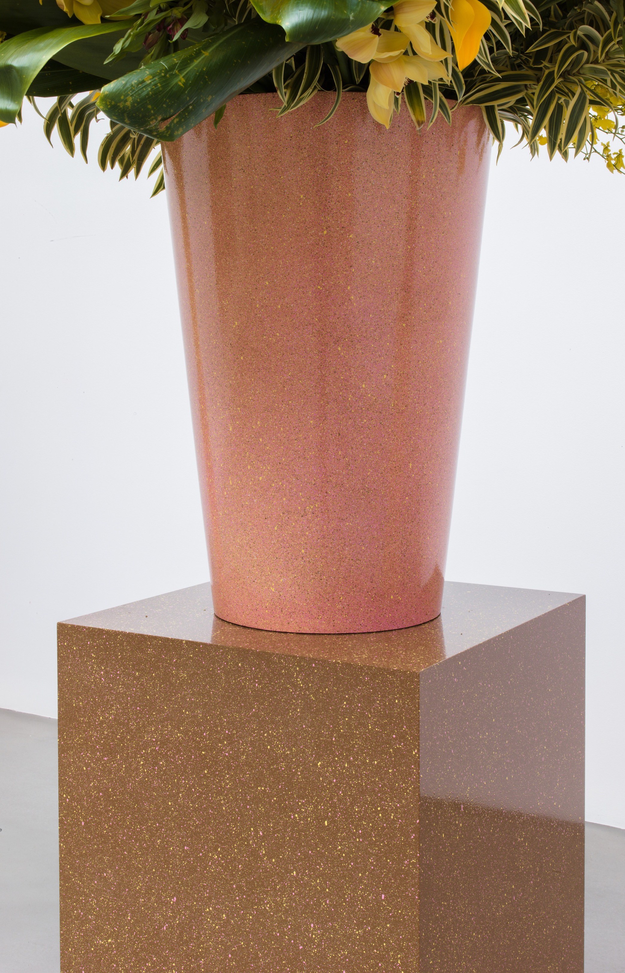 Willem de Rooij, Rye Wonk at Petzel, photo 39
