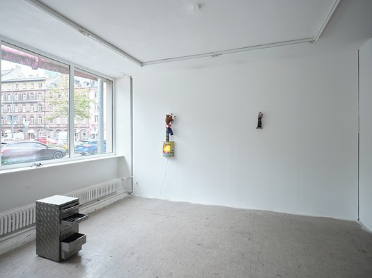 Image 9 of 36
