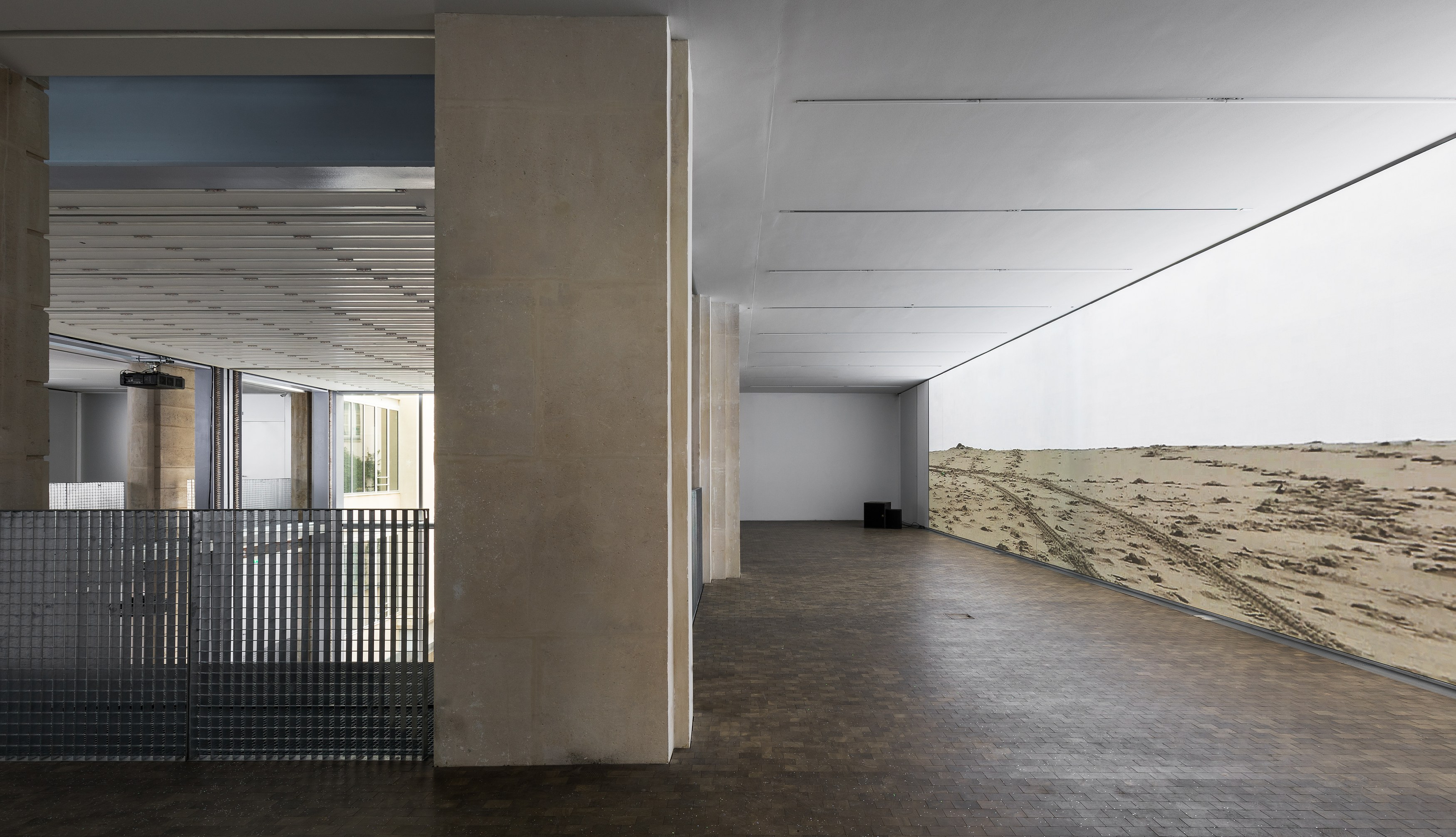 Lutz Bacher, The Silence of the Sea at Lafayette Anticipations, photo 3