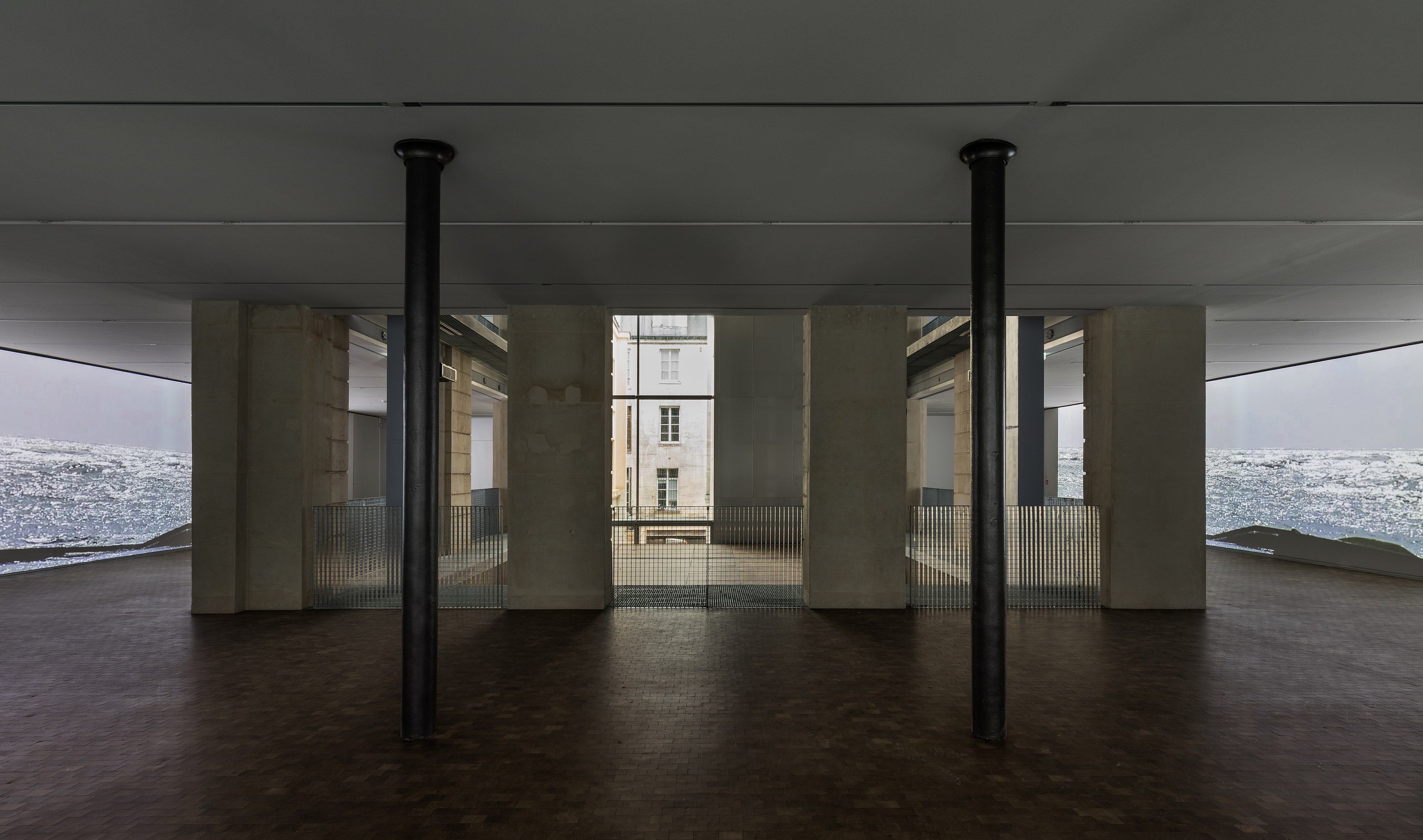 Lutz Bacher, The Silence of the Sea at Lafayette Anticipations, photo 6