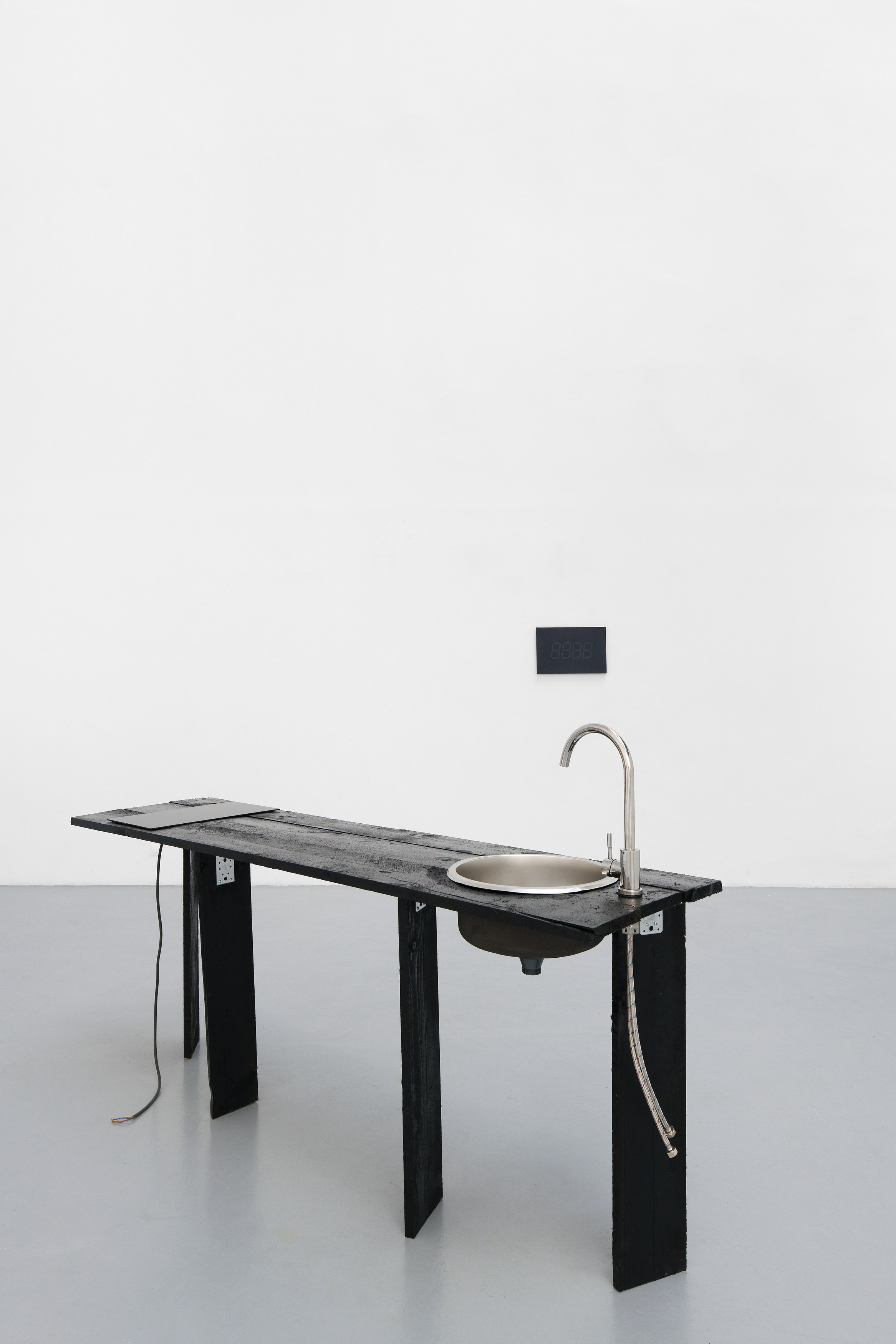 Francesco João, Lola Stong-Brett, Untitled at La Cuisine, photo 3