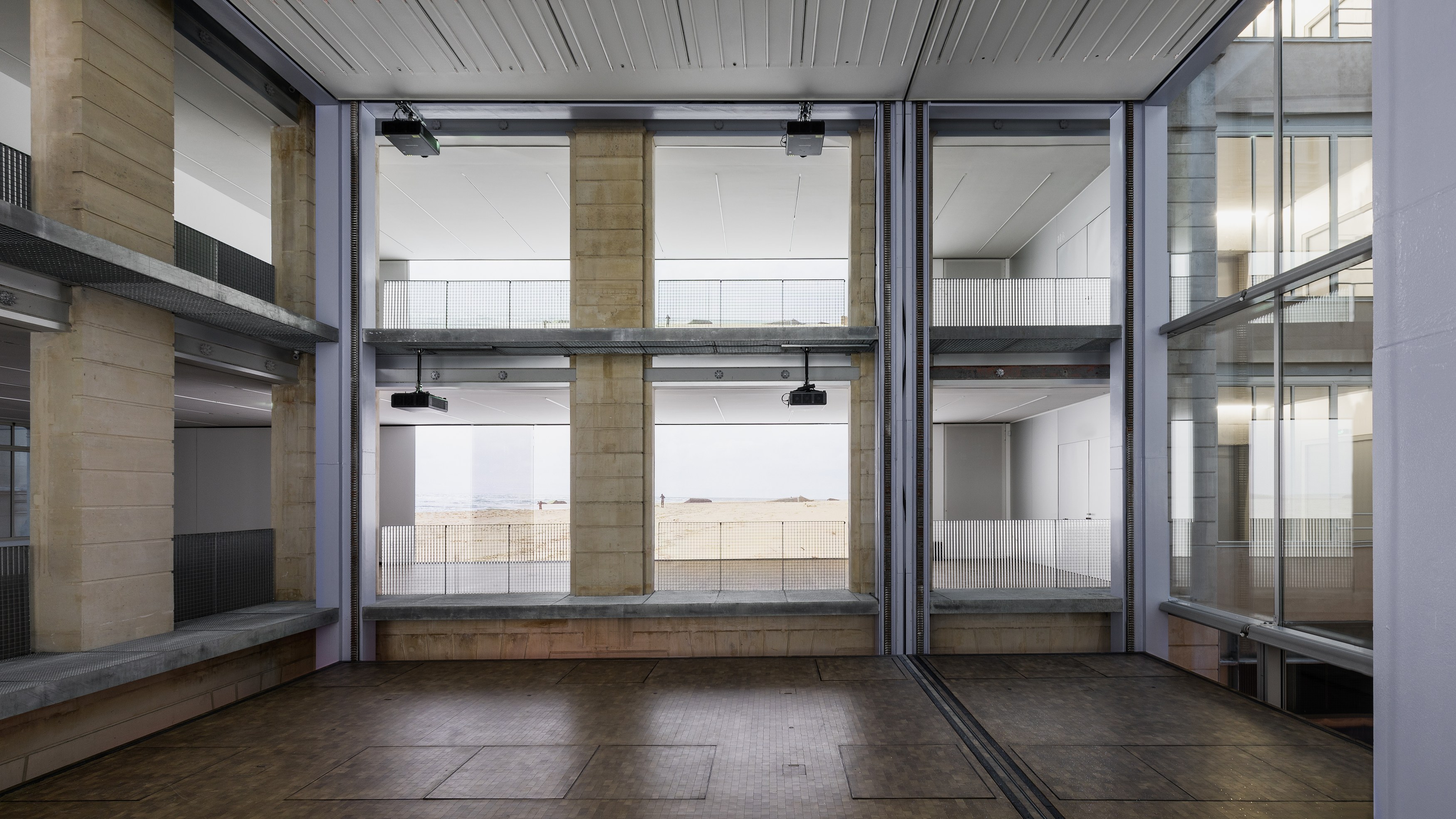 Lutz Bacher, The Silence of the Sea at Lafayette Anticipations, photo 17