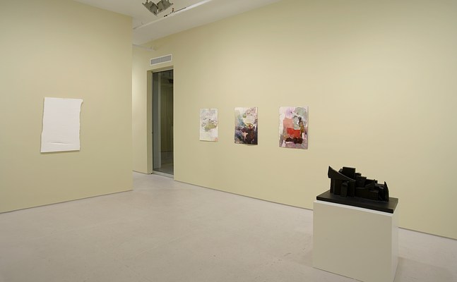 Image 3 of 32
