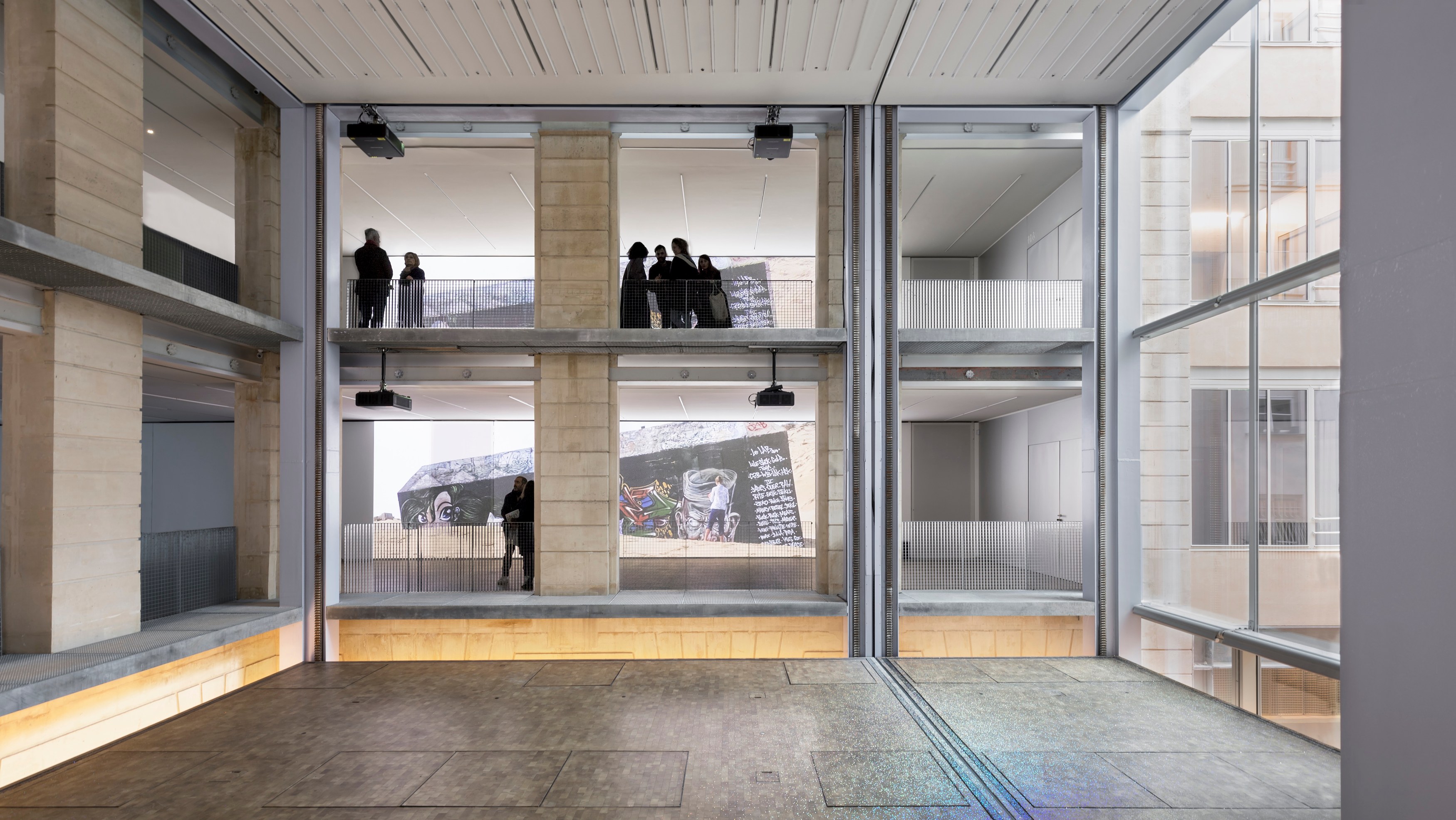 Lutz Bacher, The Silence of the Sea at Lafayette Anticipations, photo 33
