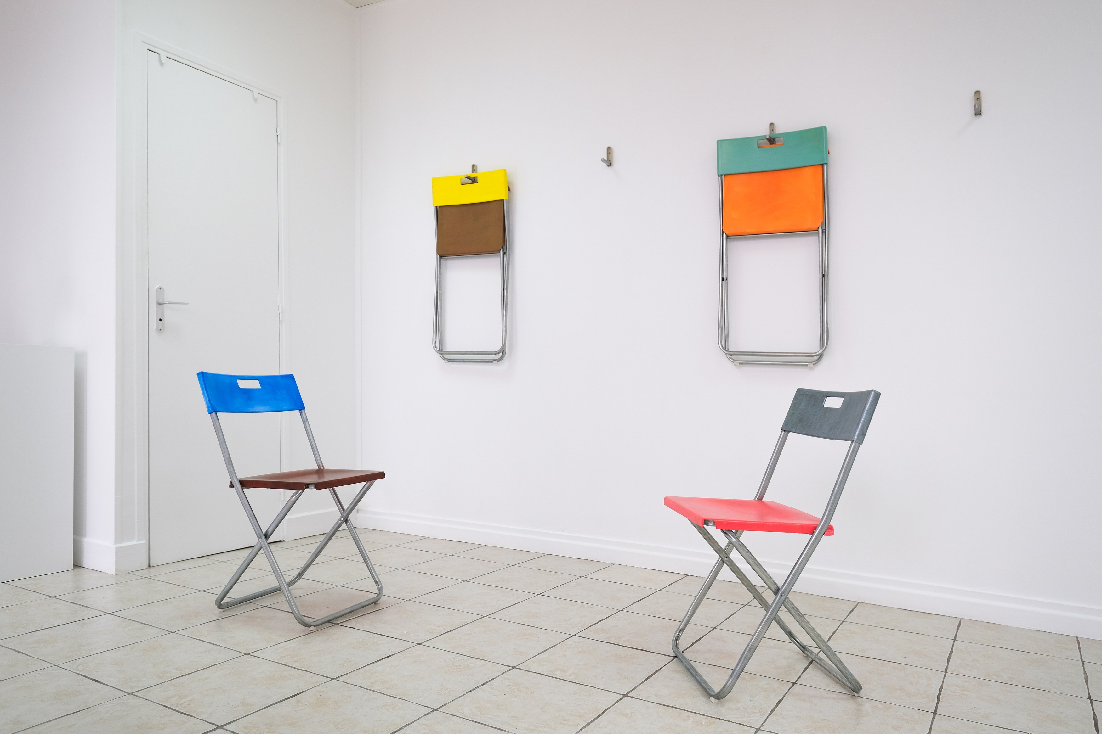 Archie Chekatouski, YOU CAN DO SO MUCH MORE WITH A CHAIR THAN YOU CAN WITH A PAINTING? at Goswell Road, photo 15