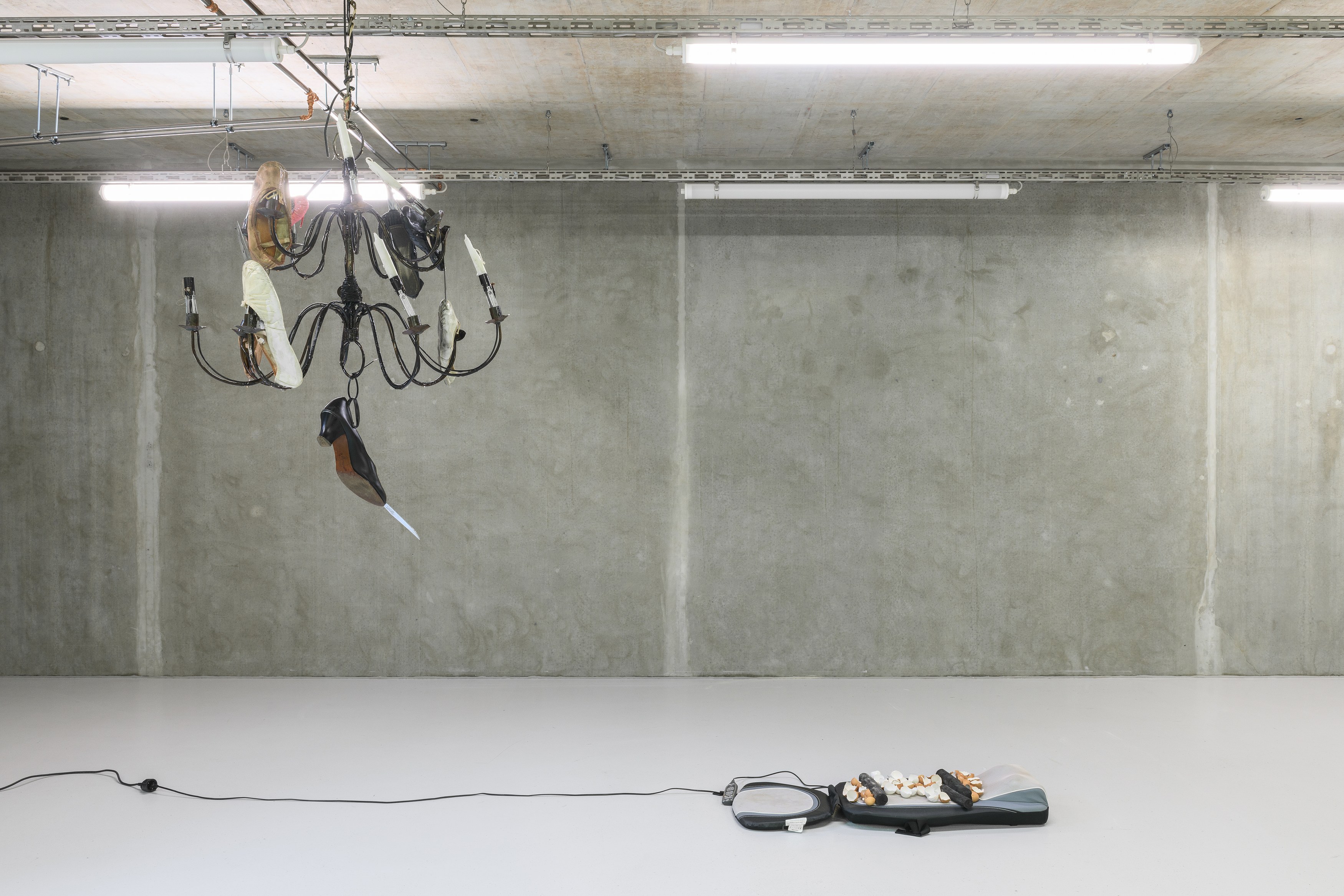 Lizzi Bougatsos, Stage Exit at Galerie Molitor, photo 4