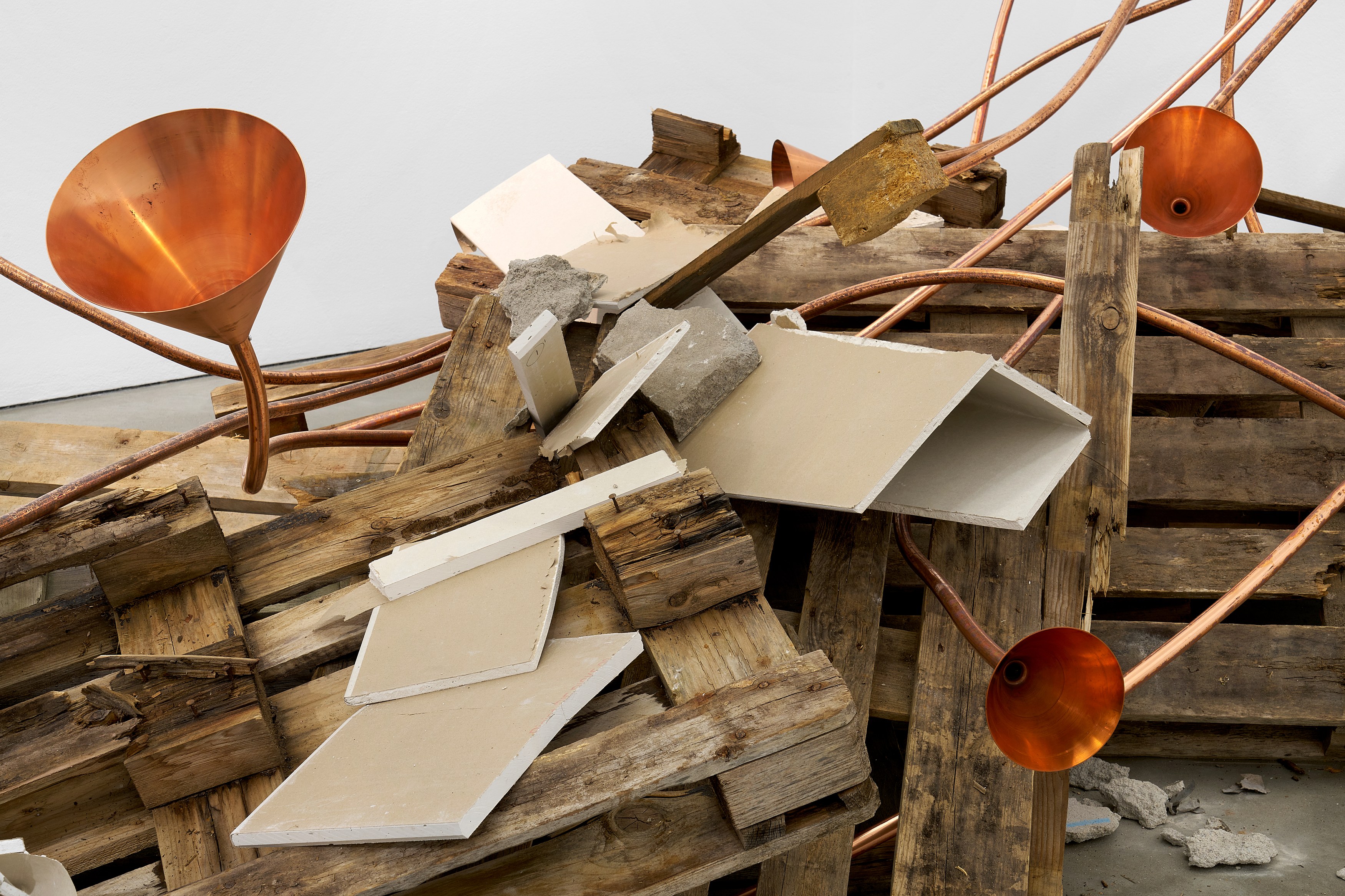 Rebecca Horn, Concert of Sighs at Galerie Thomas Schulte, photo 13