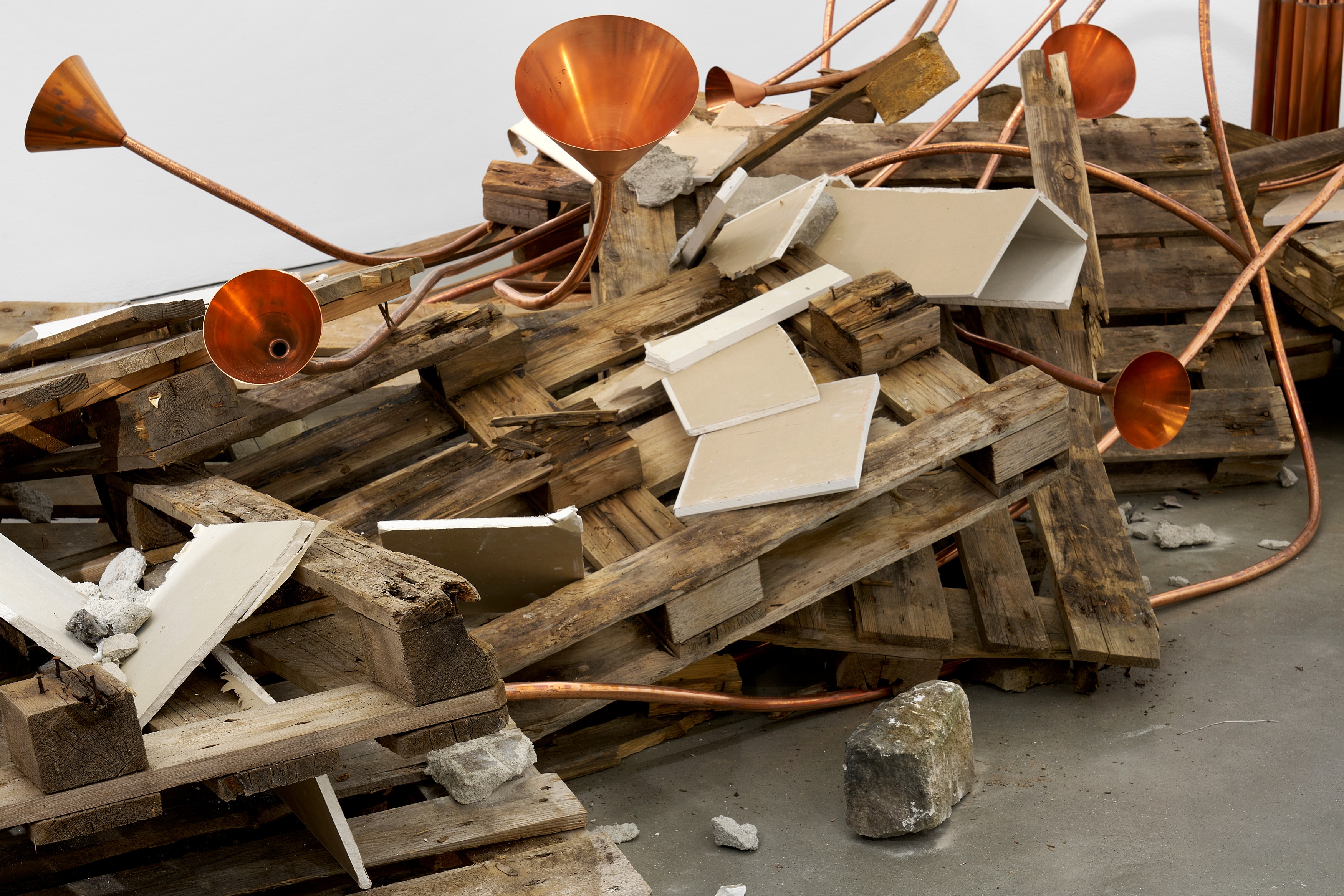 Rebecca Horn, Concert of Sighs at Galerie Thomas Schulte, photo 12