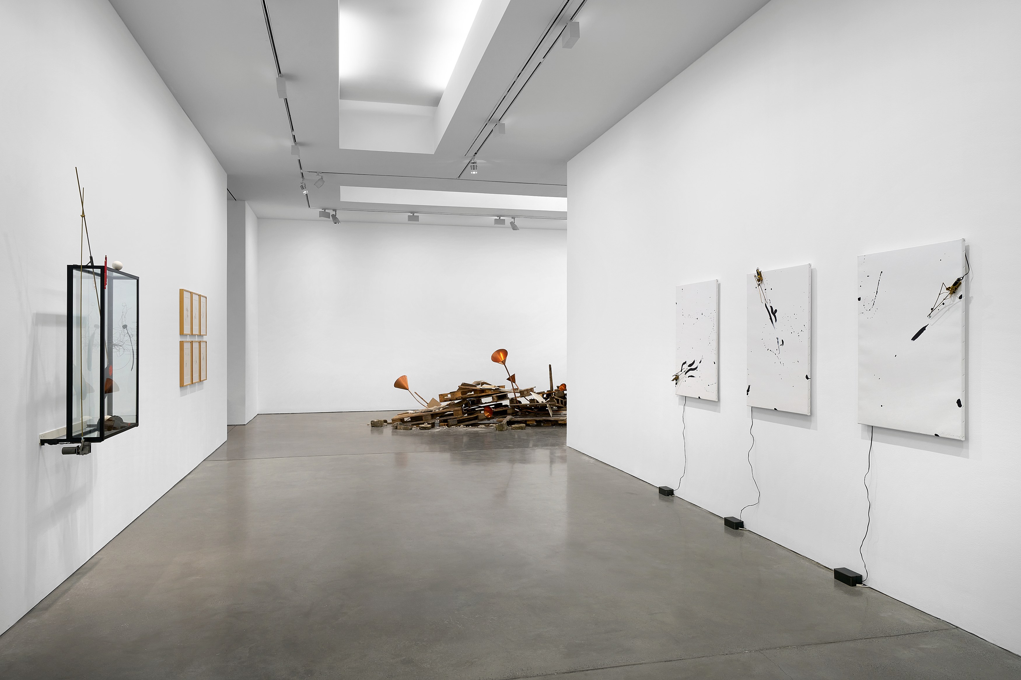 Rebecca Horn, Concert of Sighs at Galerie Thomas Schulte, photo 3