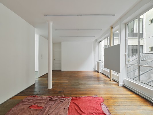 Image 1 of 17