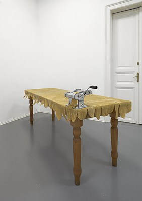 Image 4 of 25