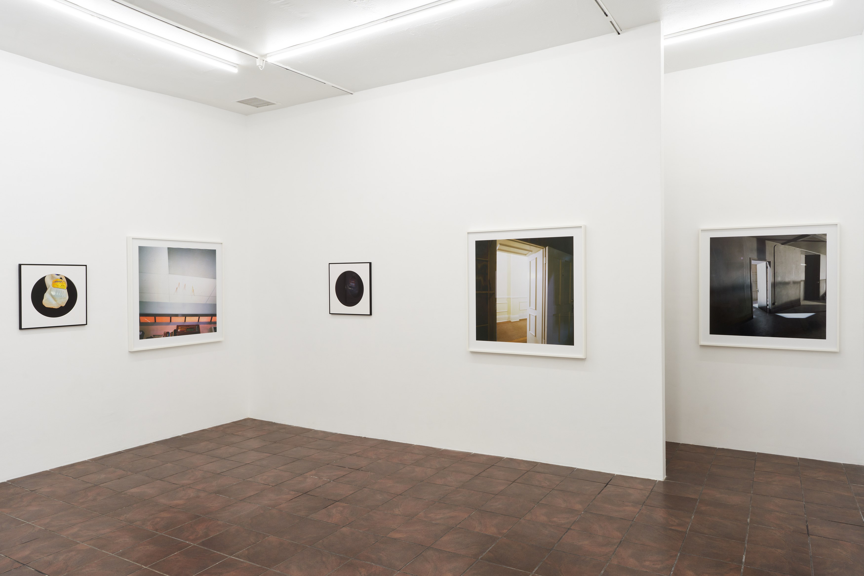 John Divola, Megan Plunkett, Home Again at Timeshare, photo 6