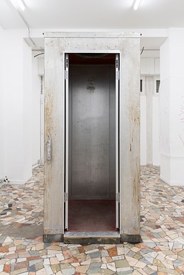Image 3 of 30