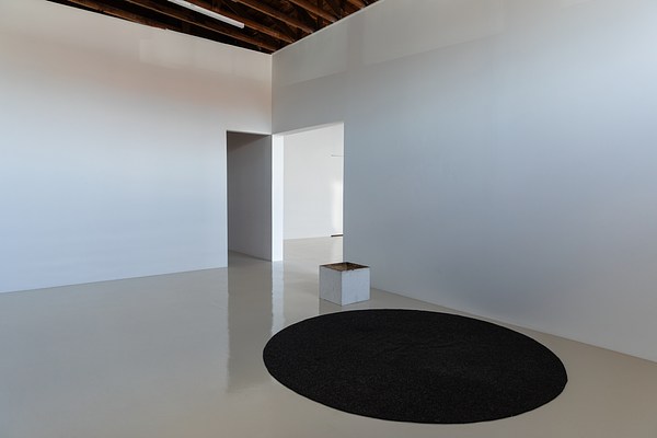 Image 4 of 37