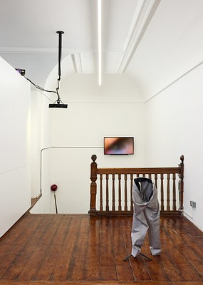 Image 11 of 41