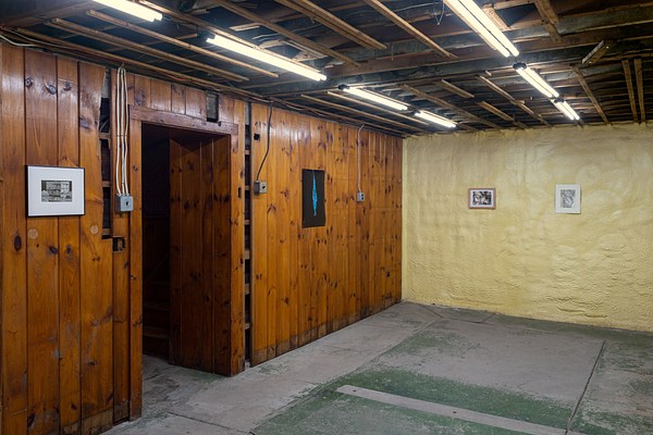 Image 1 of 33
