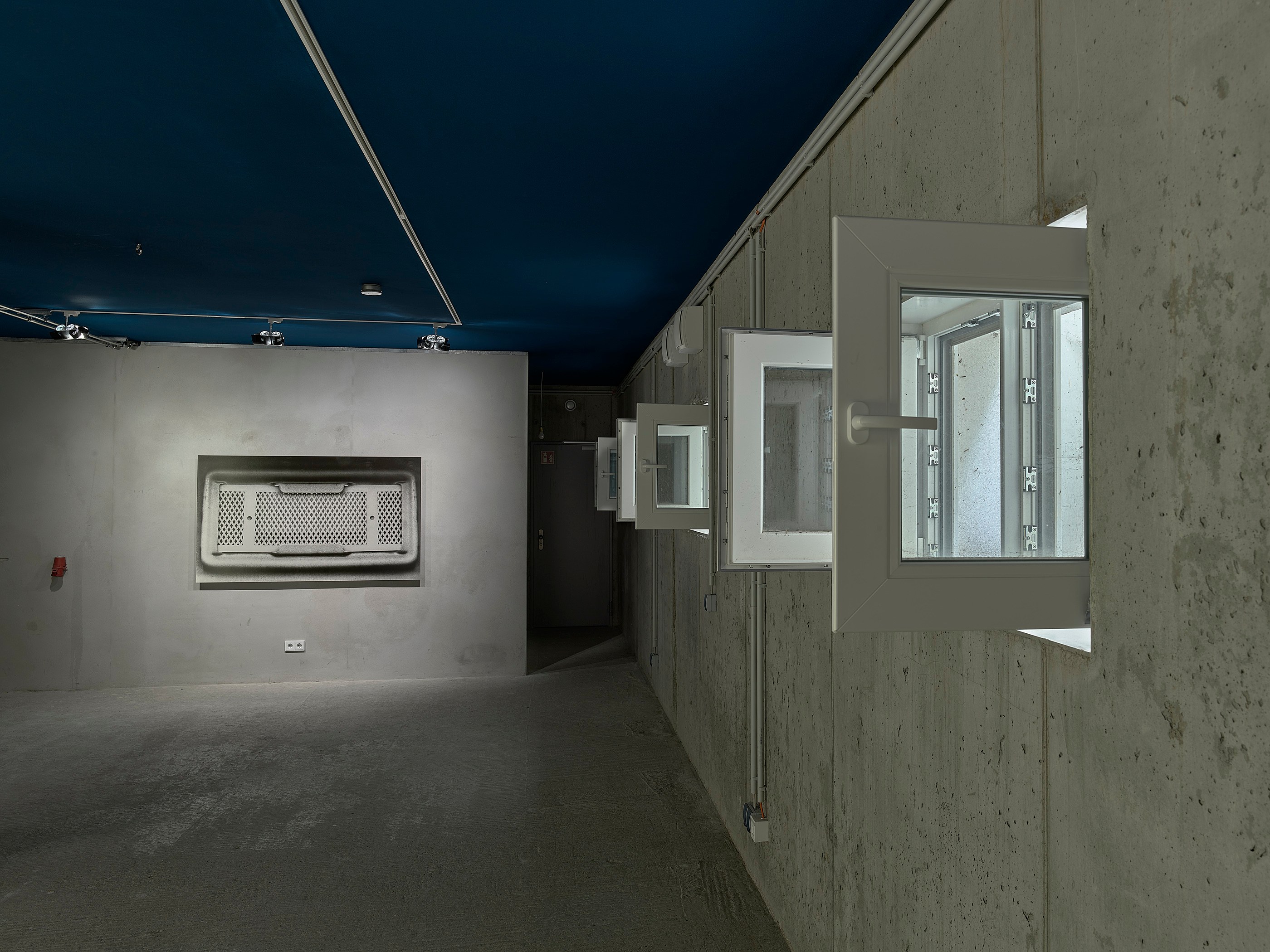 Mark Barker, image 48 of 49