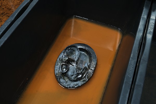Image 2 of 27