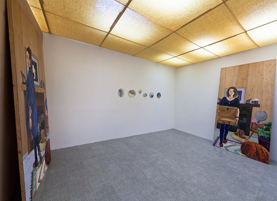 Image 3 of 28