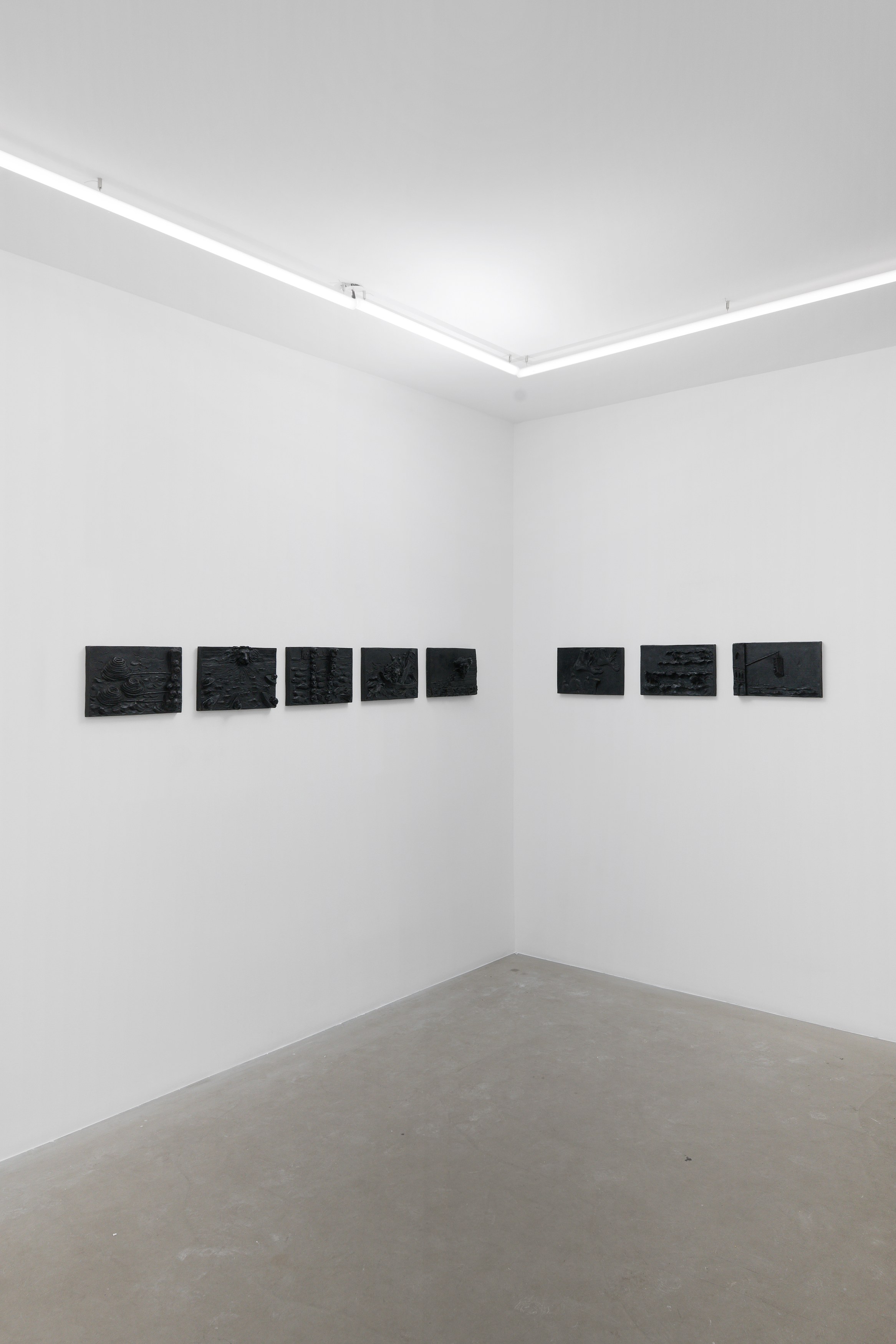 Enzo Cucchi, I maschi at Galerie Balice Hertling, photo 12