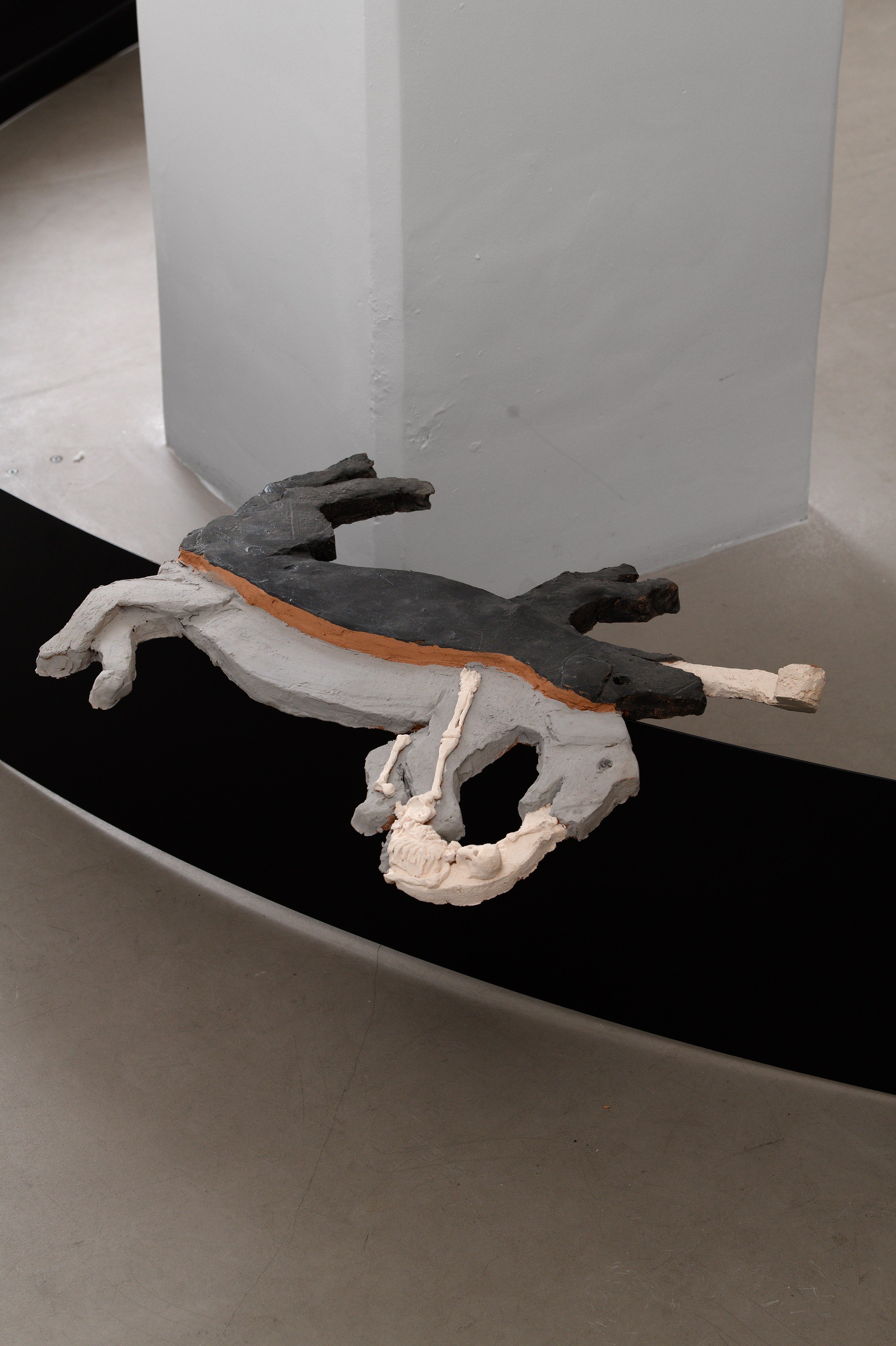 Enzo Cucchi, I maschi at Galerie Balice Hertling, photo 29
