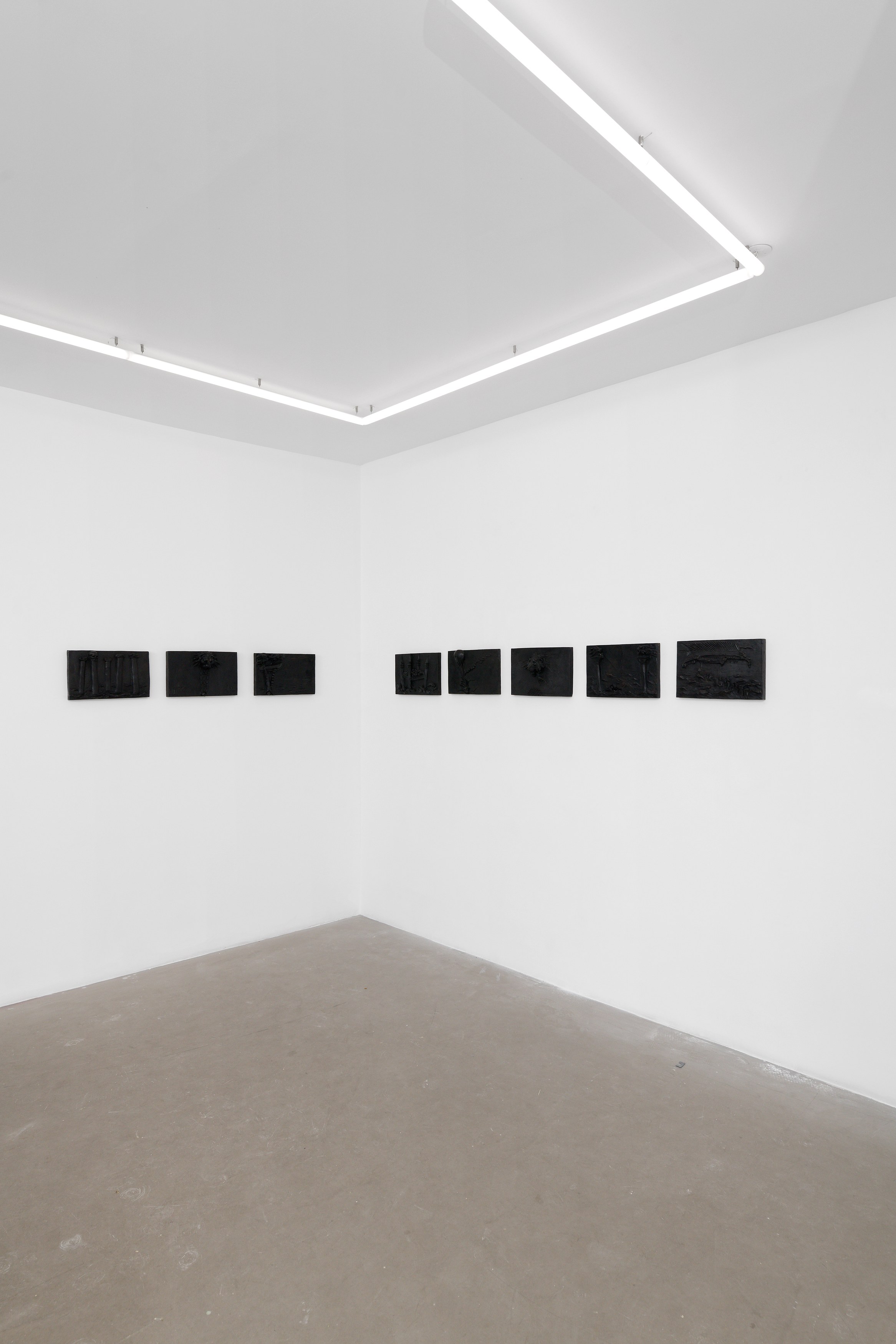 Enzo Cucchi, I maschi at Galerie Balice Hertling, photo 6