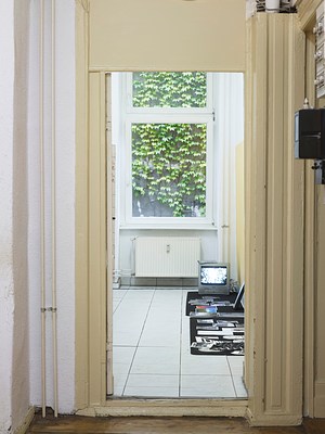 Image 9 of 32