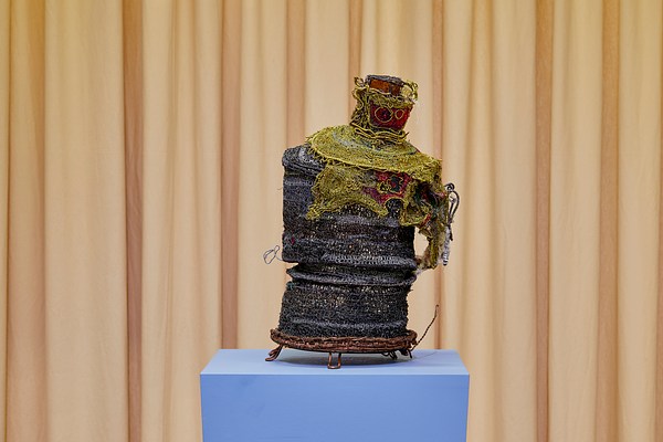 Image 17 of 27