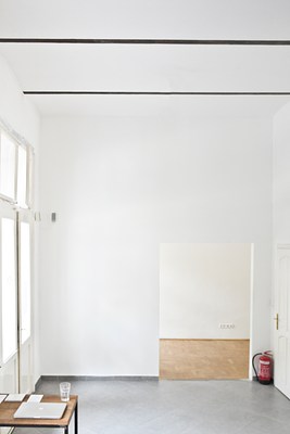 Image 3 of 20