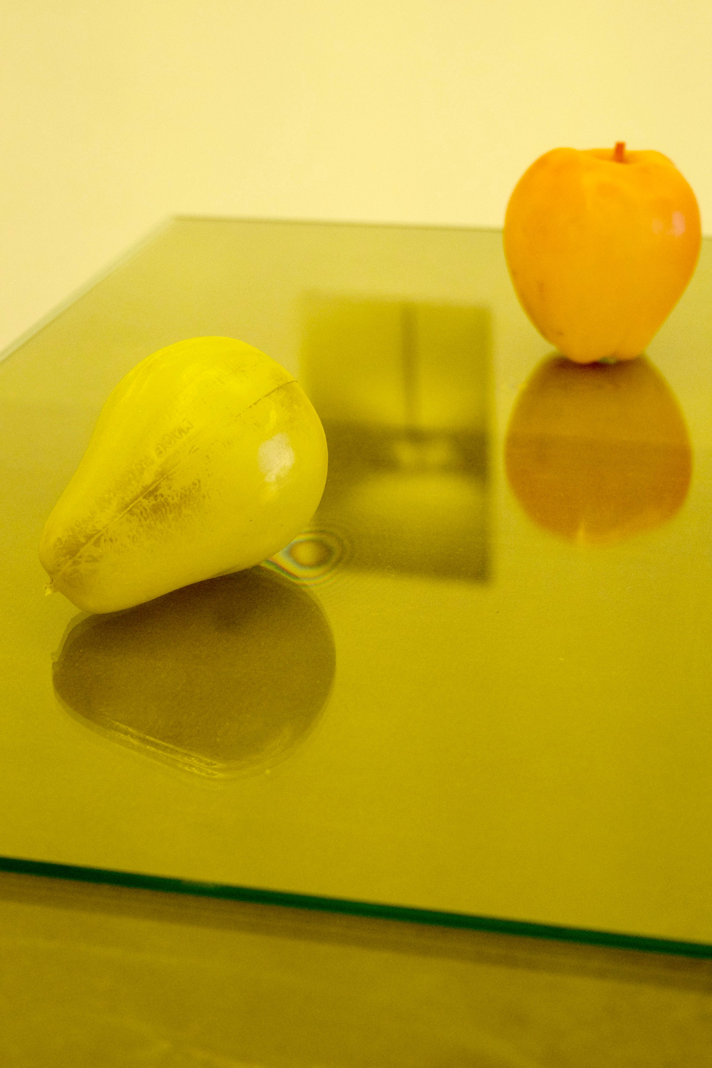 Charlotte Moth, Dim glows at Marcelle Alix, photo 16