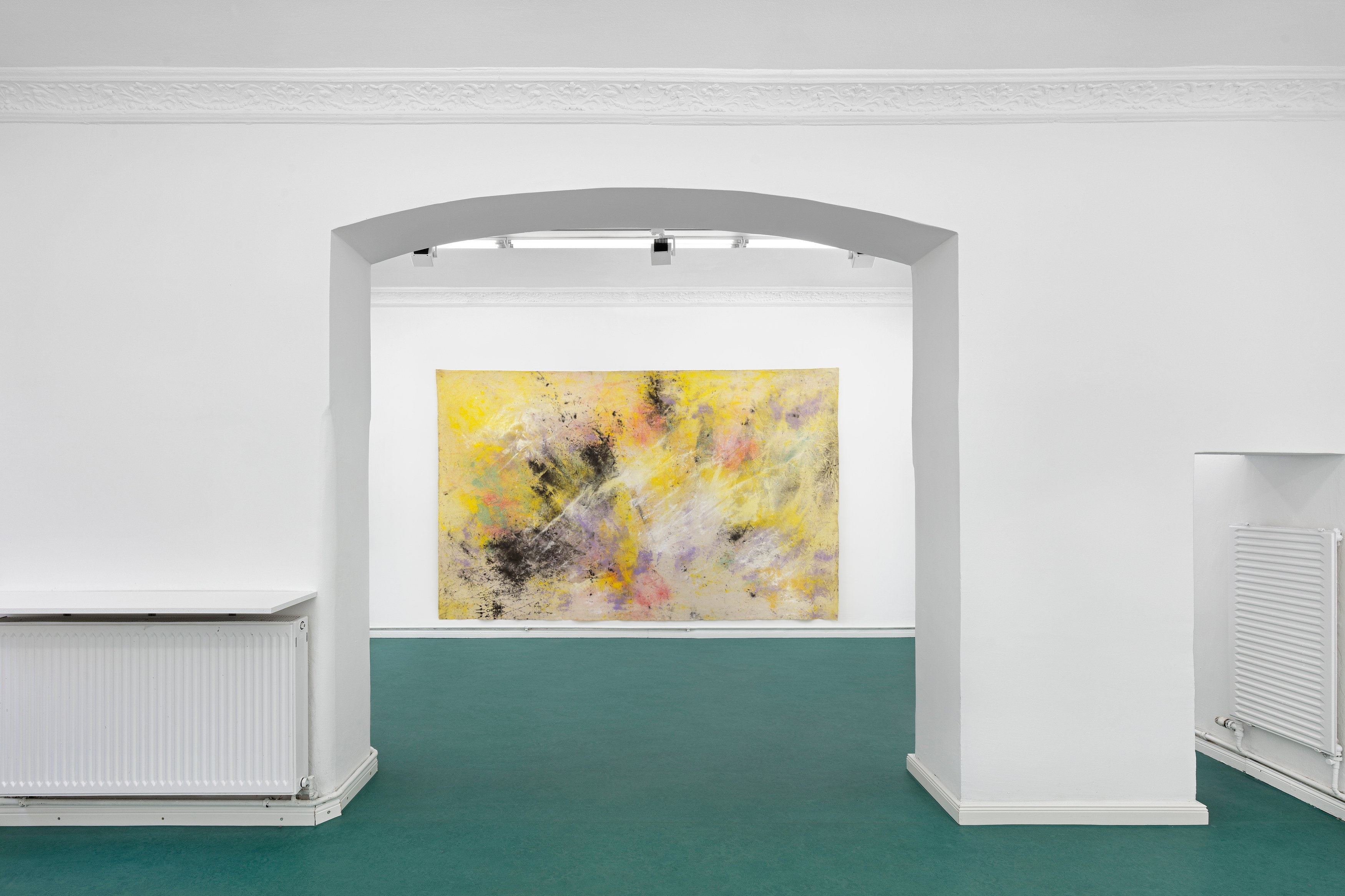 Kami Mierzvvinsk, Irina Jasnowski Pascual, Jessica Warboys, Seascapes at Galerie Noah Klink, photo 4