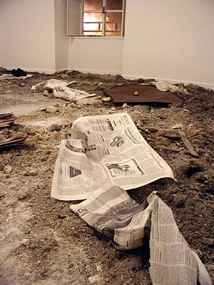 Image 3 of 4