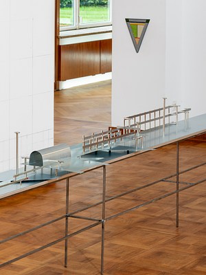 Image 2 of 27