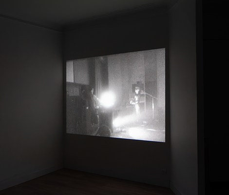 Image 2 of 6