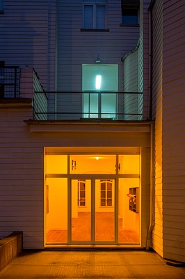 Image 28 of 51