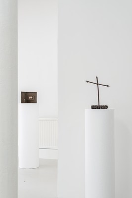 Image 11 of 24