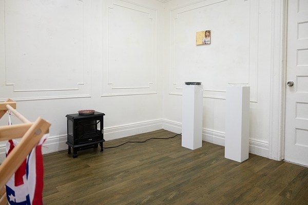 Image 7 of 32