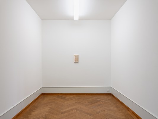 Image 4 of 8