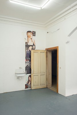 Image 3 of 12