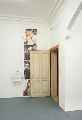 Image 4 of 12