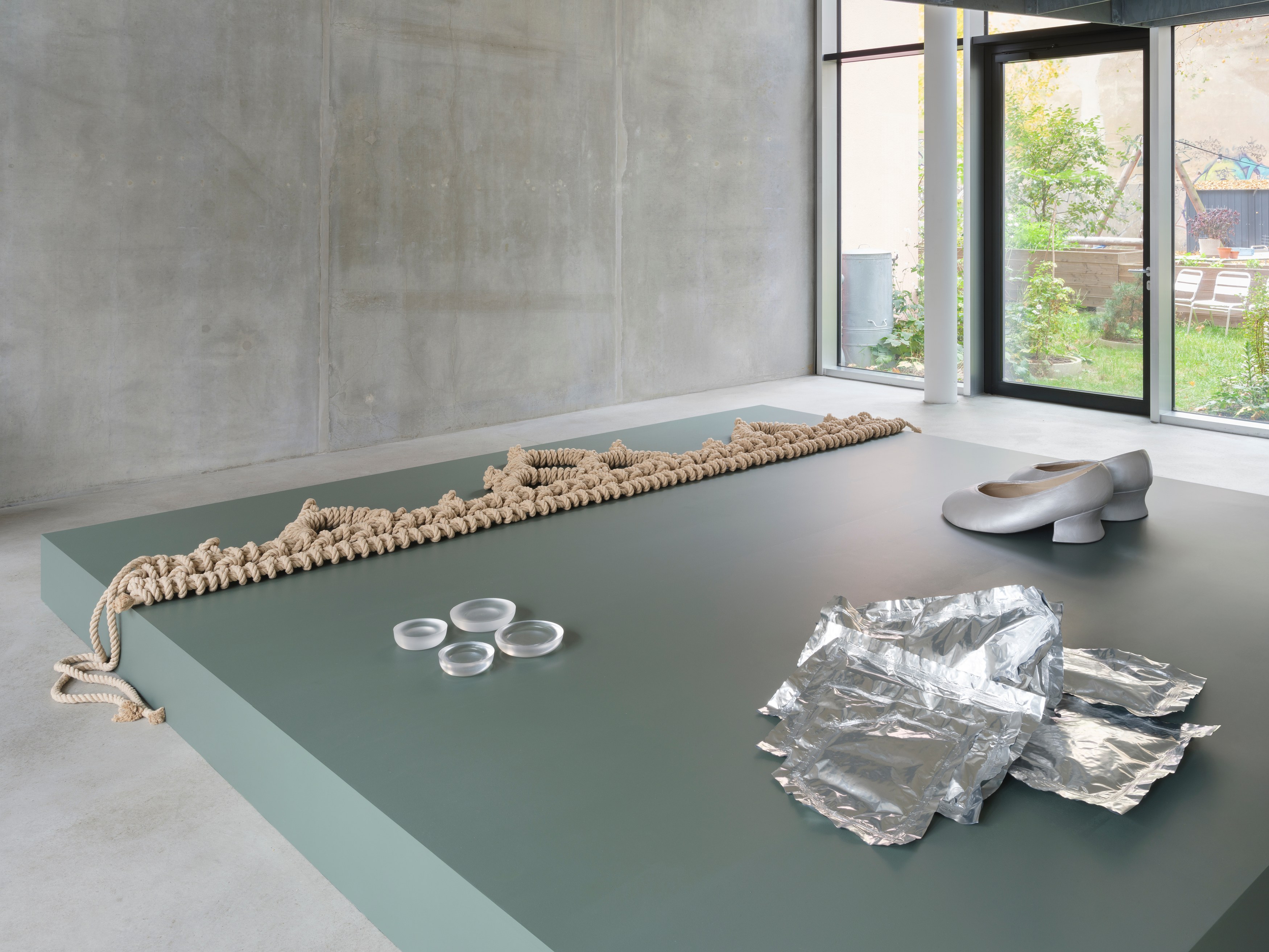 Margaret Honda, Sculptures, Drawings at Galerie Molitor, photo 3