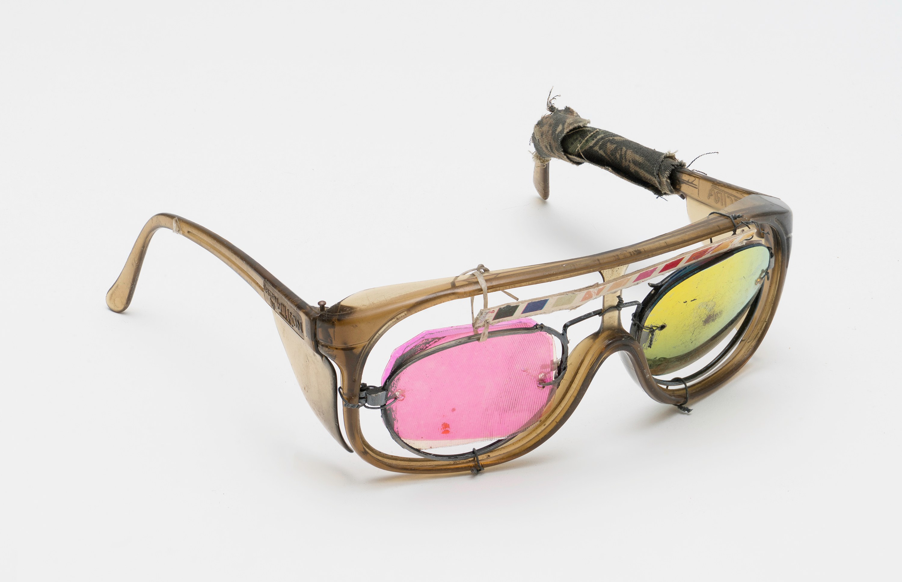 Matt Hoyt, Tom Thayer, I Want to Climb Through the Windows of My Eyes and Become Static Electricity at Bureau, photo 80
