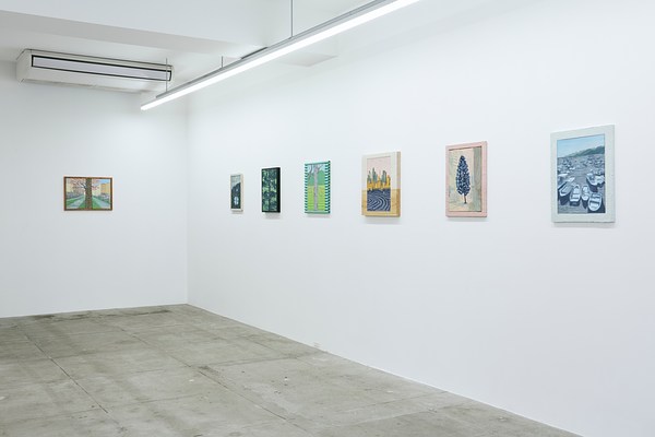 Image 4 of 28